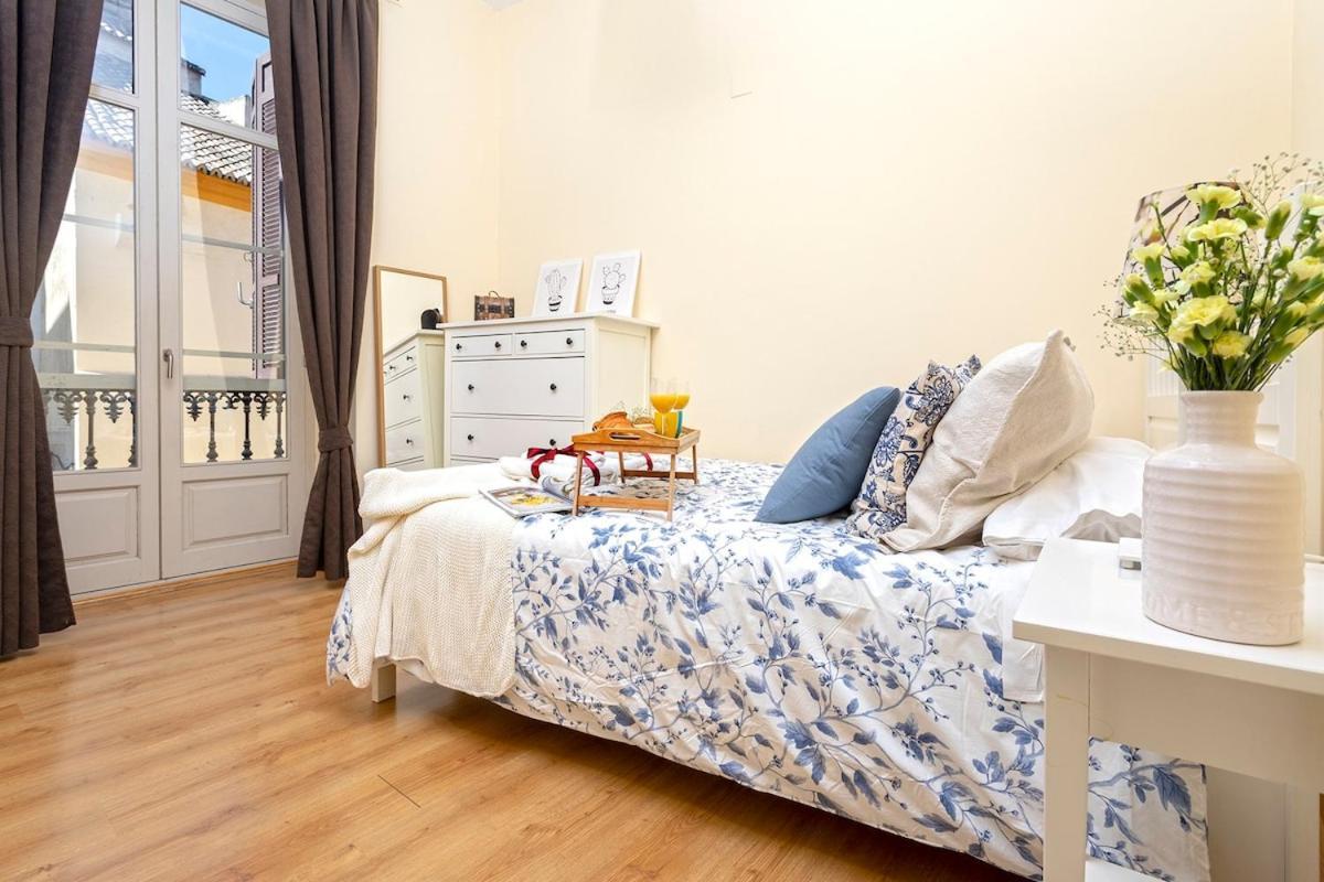 -Malagasunapts- Historic Heart Of Malaga Aa Wifi Экстерьер фото